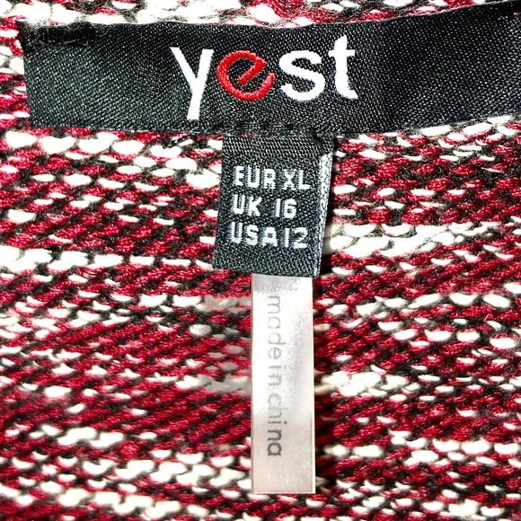 Knit sweater/jacket - Picture 5 of 6